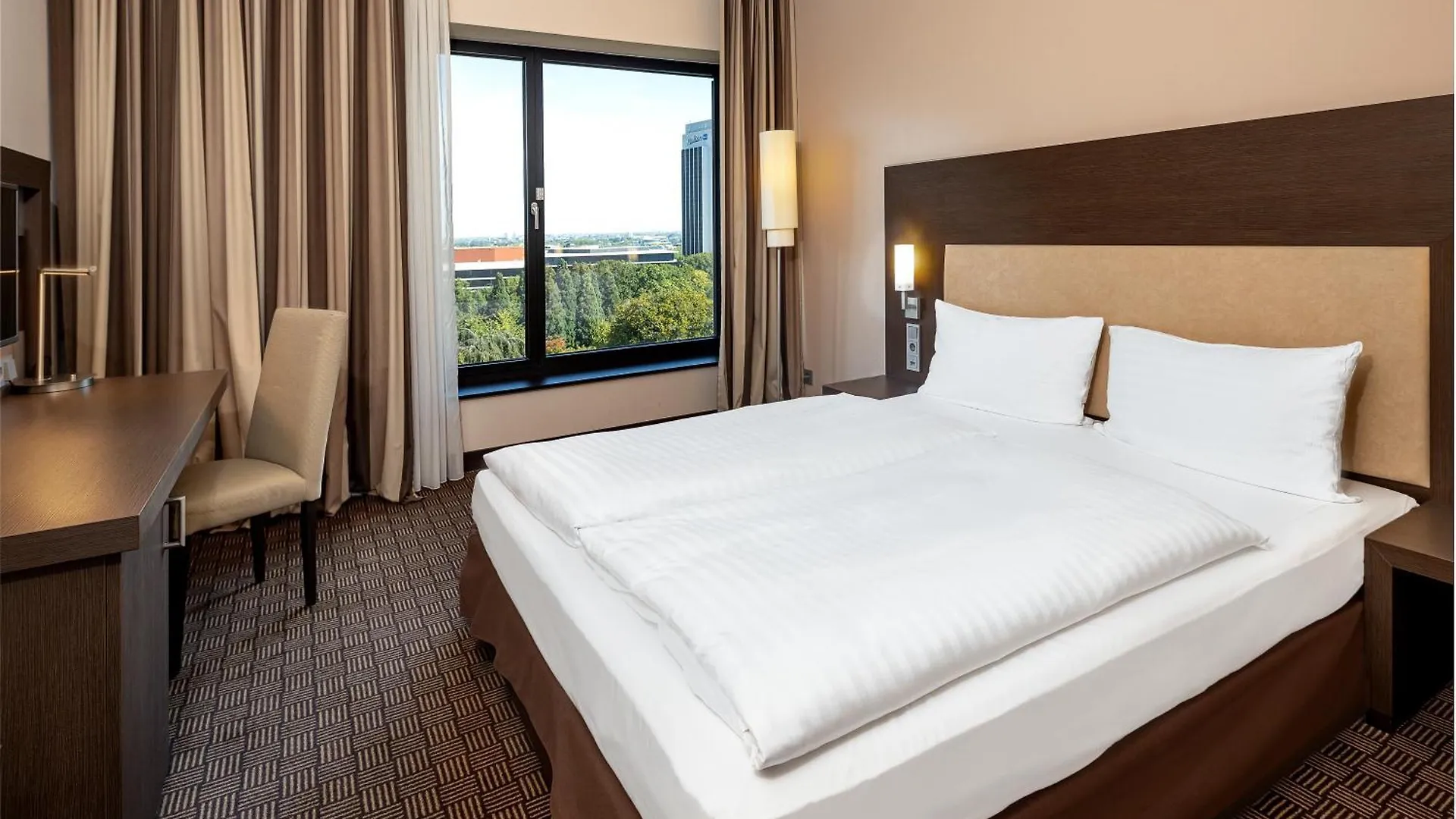 Intercityhotel Hamburg Dammtor-Messe גרמניה