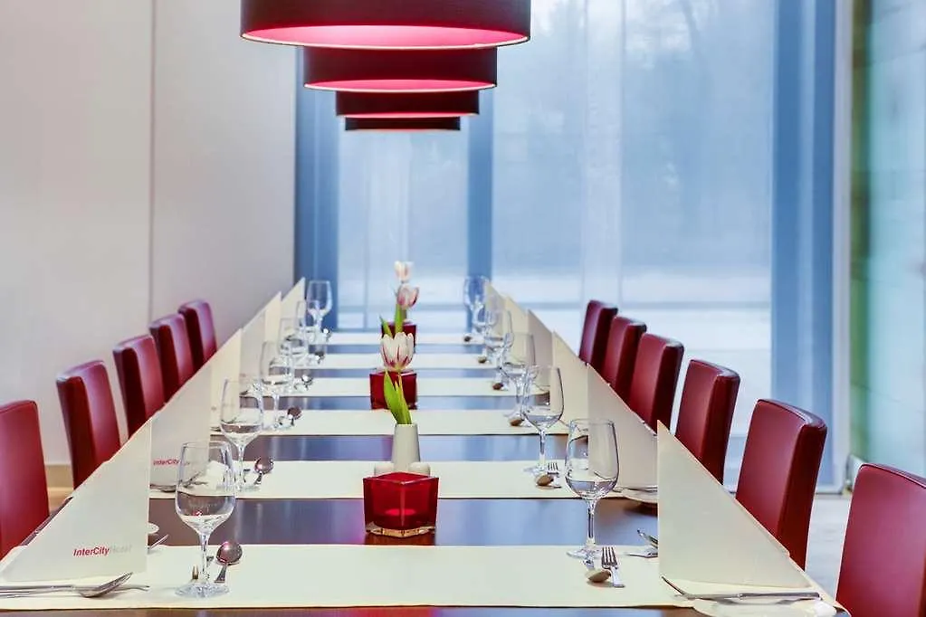 Intercityhotel Hamburg Dammtor-Messe 4*,  Allemagne